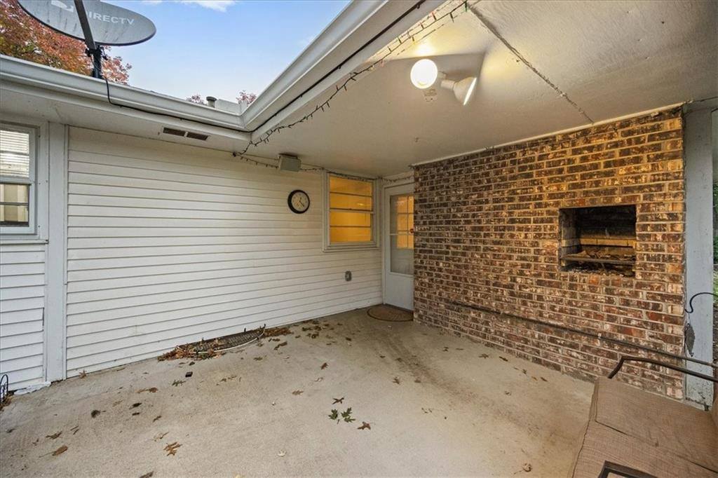 511 West 101ST Street, Kansas City, MO 64114