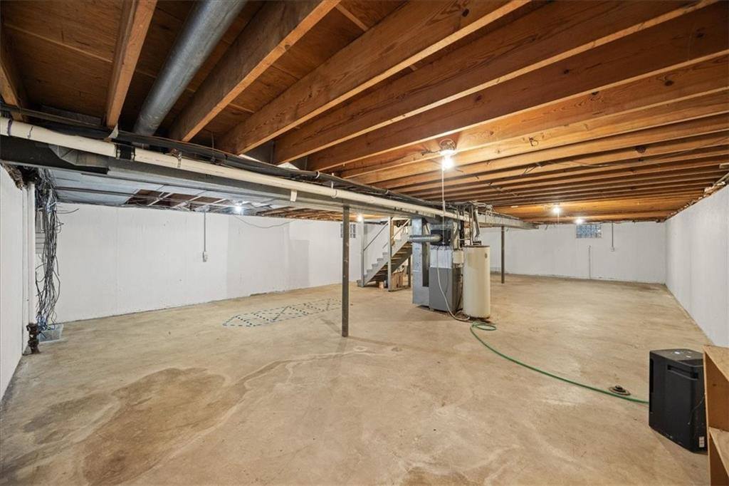 511 West 101ST Street, Kansas City, MO 64114