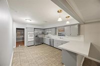 511 West 101ST Street, Kansas City, MO 64114