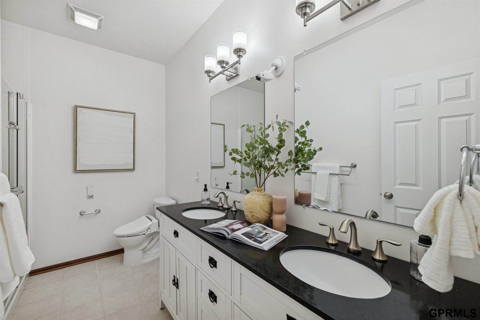 9311 Colby Street, Lincoln, NE 68505