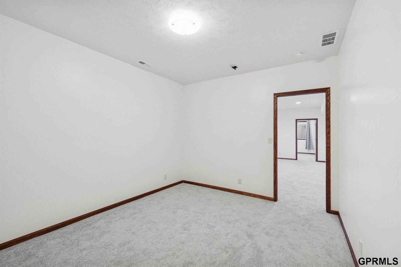 9311 Colby Street, Lincoln, NE 68505