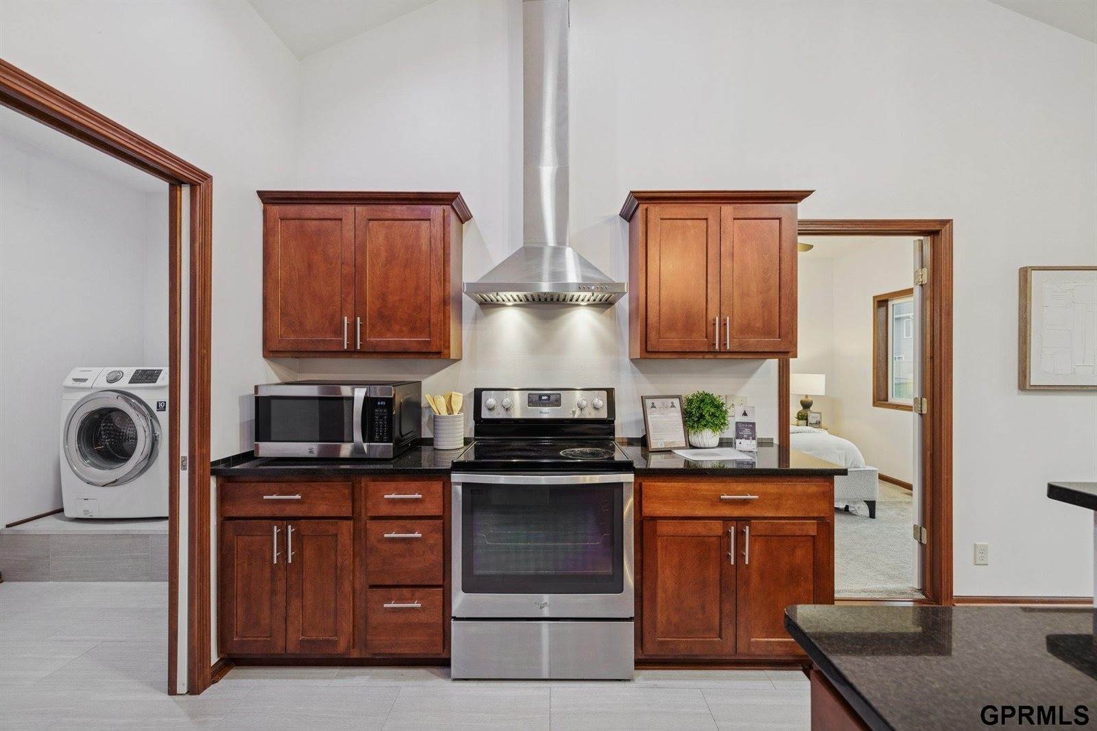 9311 Colby Street, Lincoln, NE 68505