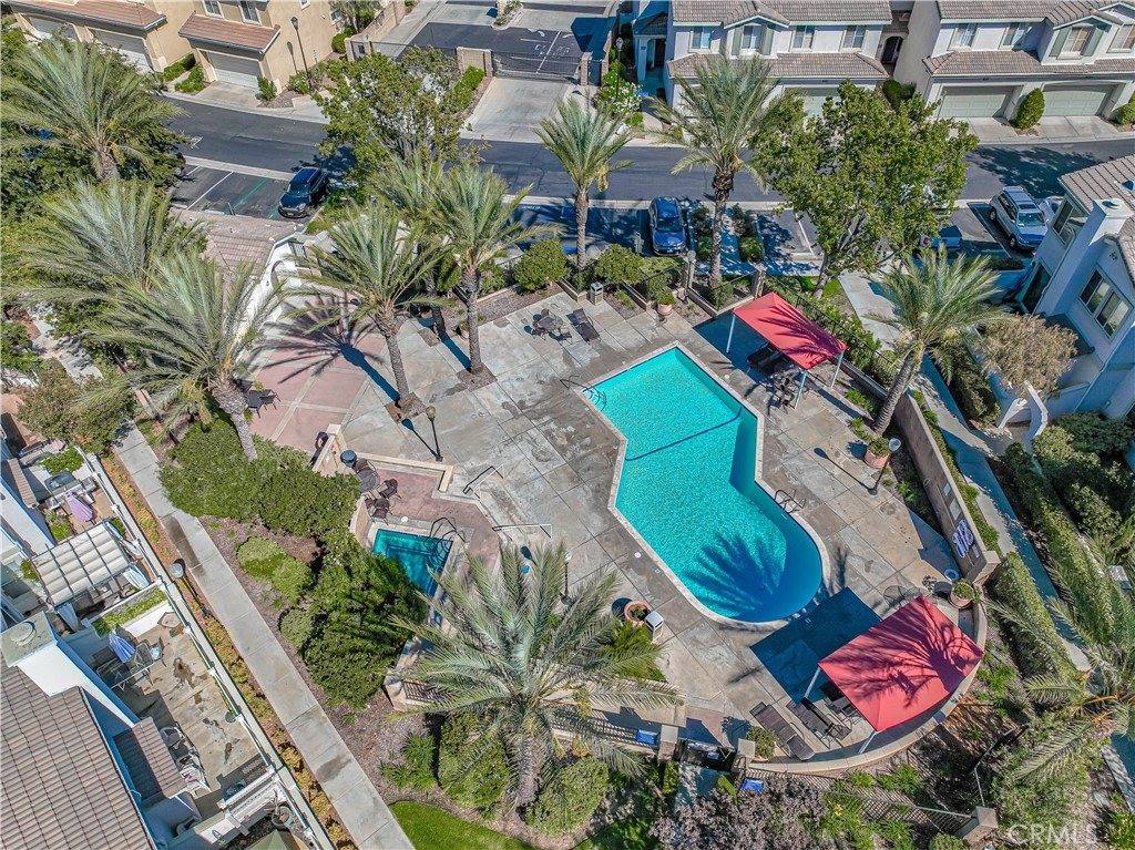 25405 Silver Crest Court, Saugus, CA 91350