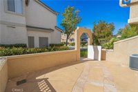 25405 Silver Crest Court, Saugus, CA 91350