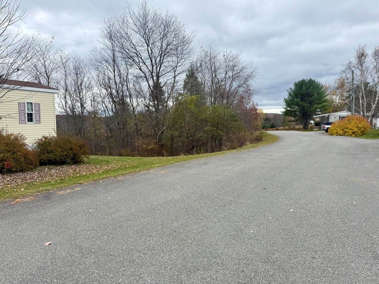 2 Marion Lane, Bucksport, ME 04416