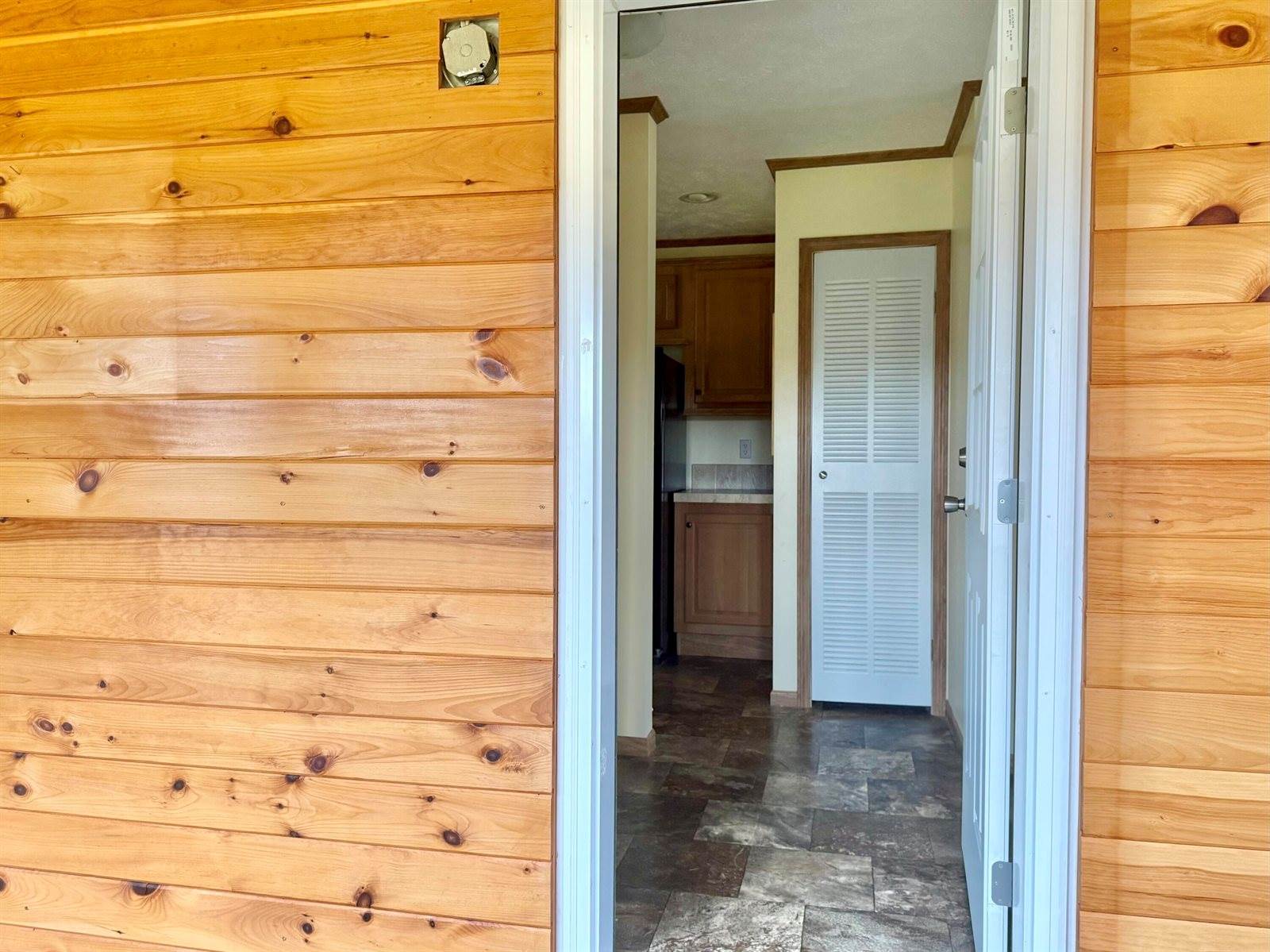 2 Marion Lane, Bucksport, ME 04416