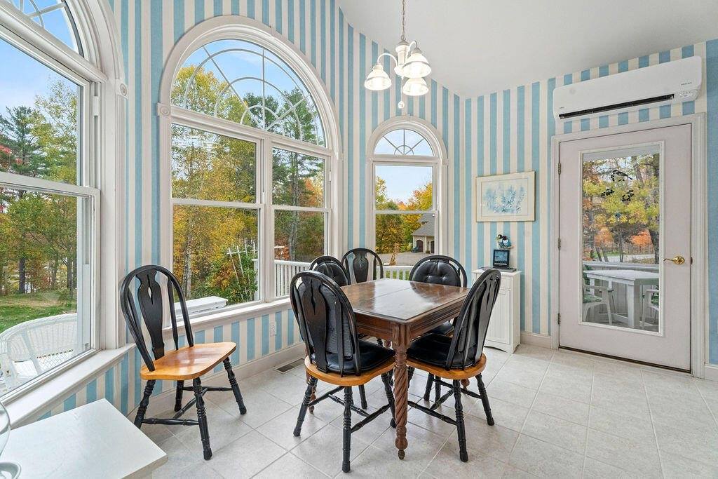 23 The Landing Lane, Winterport, ME 04496