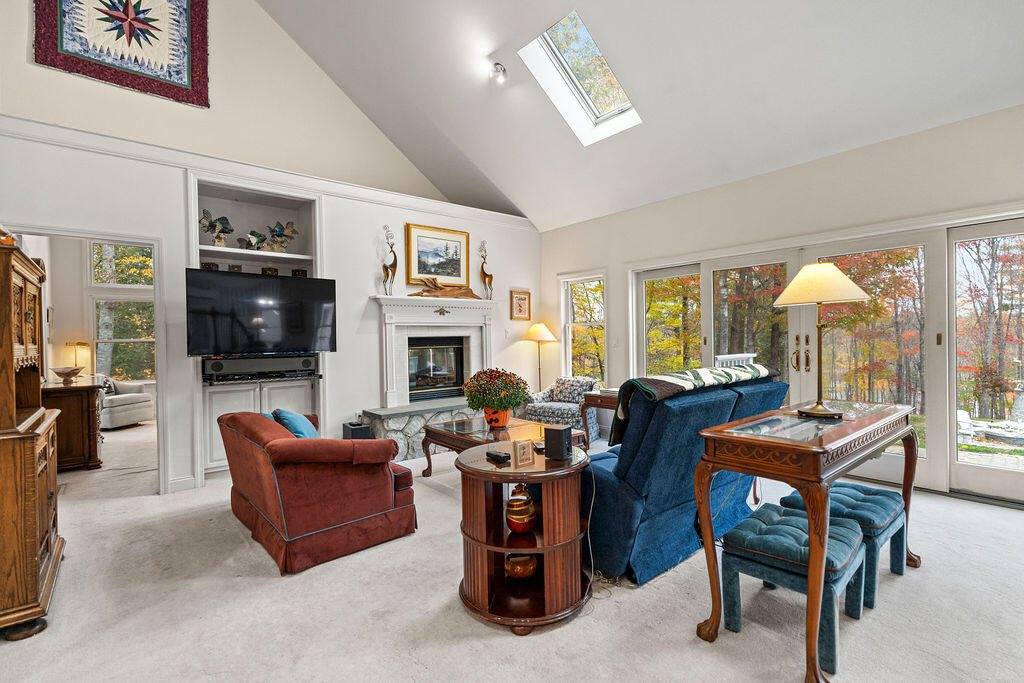 23 The Landing Lane, Winterport, ME 04496