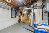 23 The Landing Lane, Winterport, ME 04496