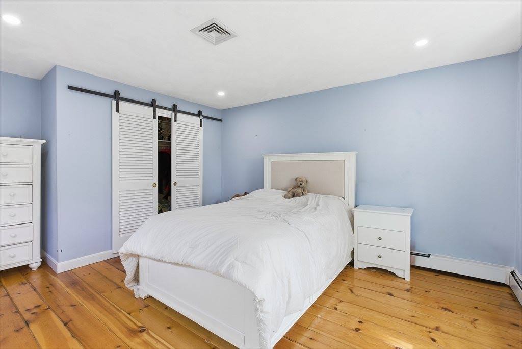 27 Whichita Rd, Medfield, MA 02052