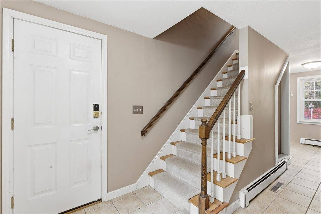 27 Whichita Rd, Medfield, MA 02052