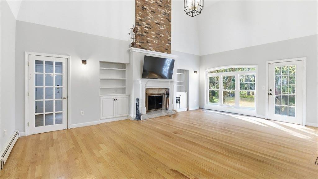 27 Whichita Rd, Medfield, MA 02052