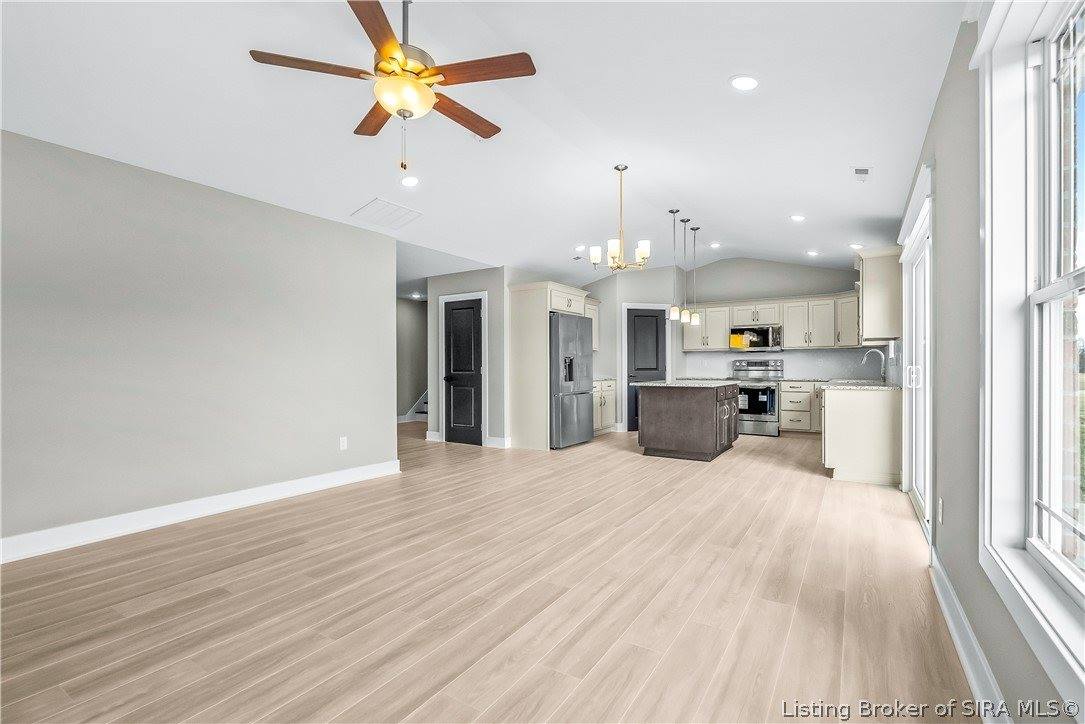 13947 Deerfield Crossing, Memphis, IN 47143