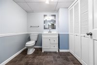 42 Yankee Avenue, Bangor, ME 04401