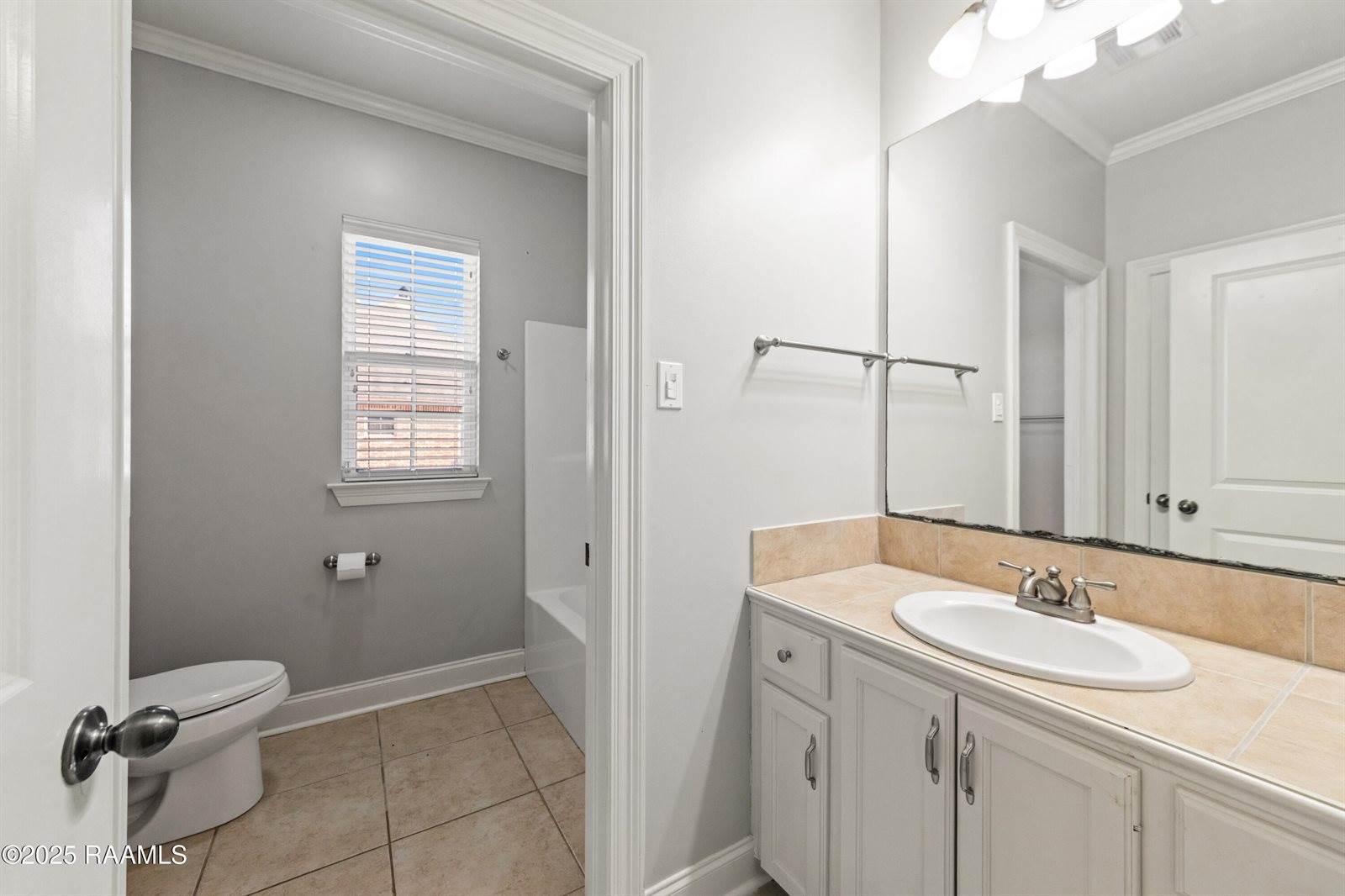 240 Canino Road, Rayne, LA 70578