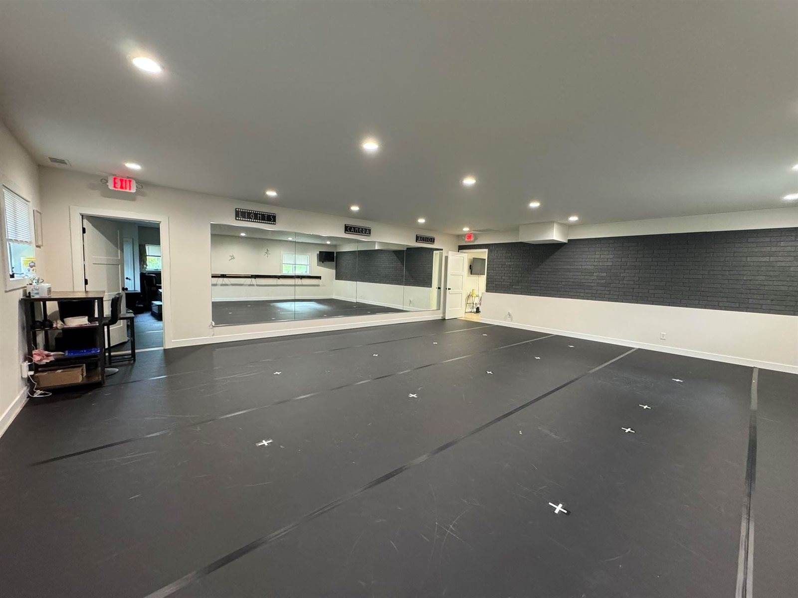 4800 Ivywood, Mcfarland, WI 53558