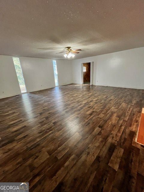 527 Sullivan Road, Warner Robins, GA 31093