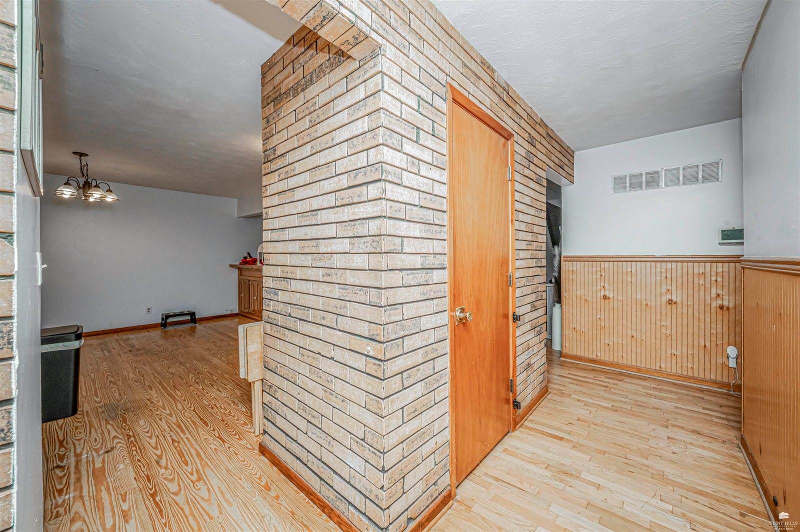 1009 Wainwright Street, Junction City, KS 66441