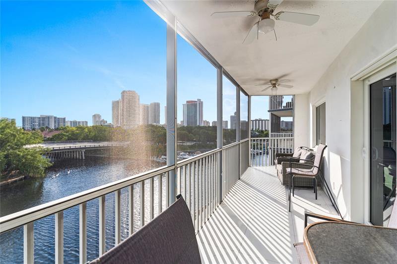 300 Diplomat Pkwy 616, Hallandale Beach, FL 33009