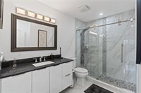 300 Diplomat Pkwy 616, Hallandale Beach, FL 33009