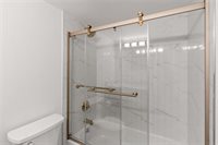 300 Diplomat Pkwy 616, Hallandale Beach, FL 33009