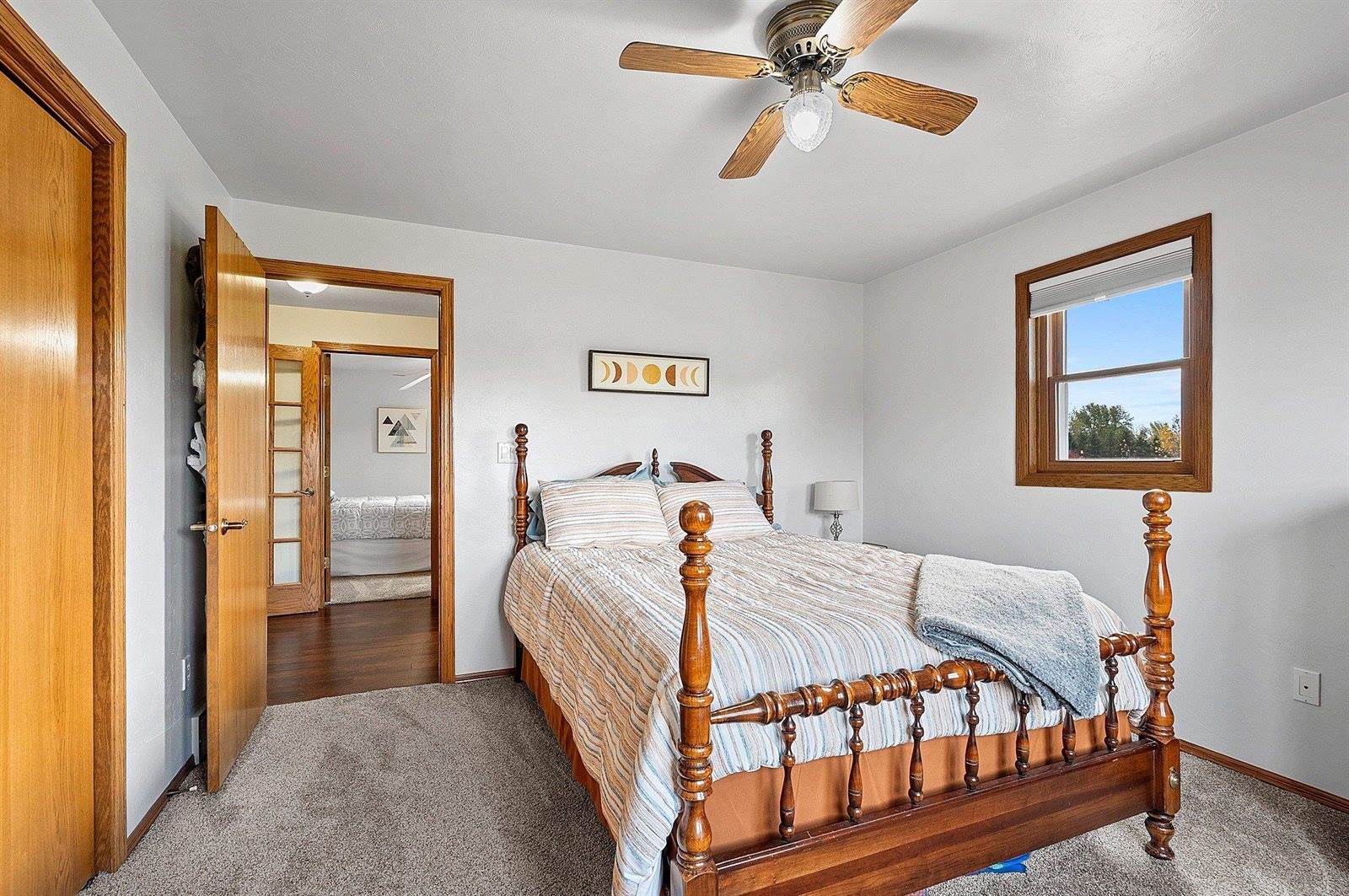 1260 South Pine Tree Road, De Pere, WI 54115