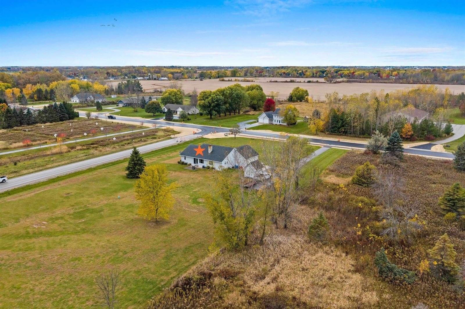 1260 South Pine Tree Road, De Pere, WI 54115