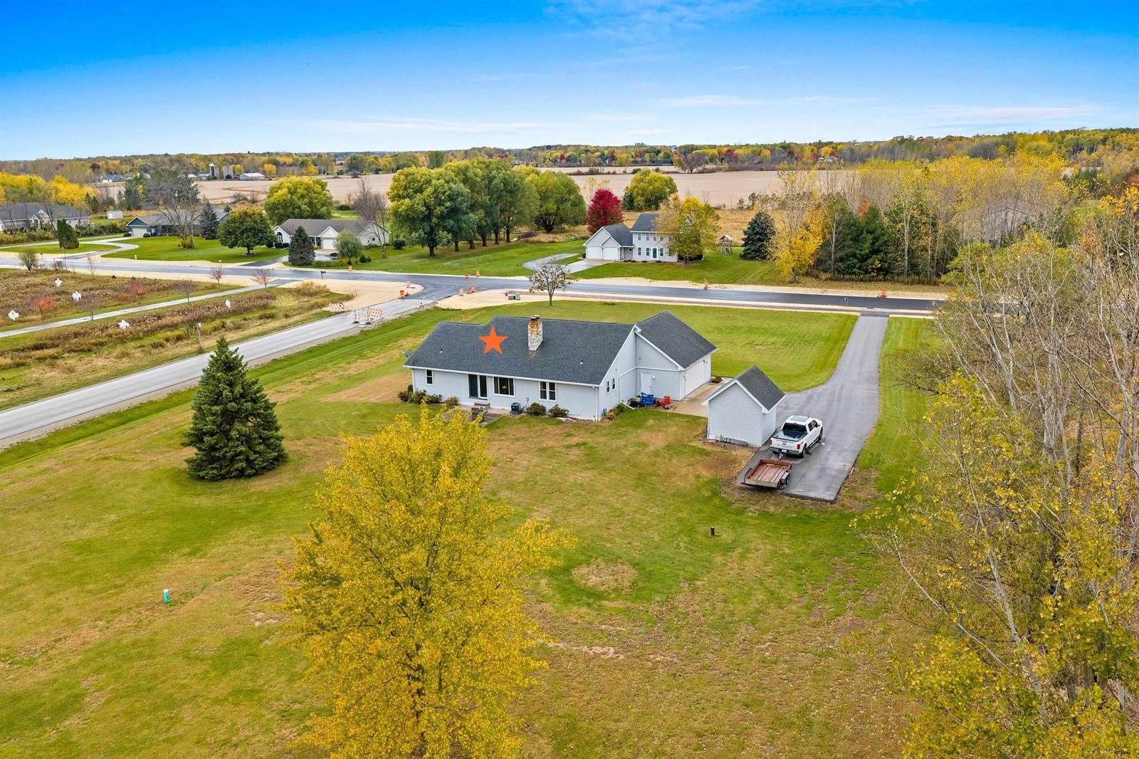1260 South Pine Tree Road, De Pere, WI 54115
