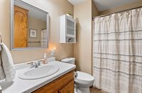 1260 South Pine Tree Road, De Pere, WI 54115