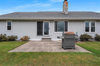 1260 South Pine Tree Road, De Pere, WI 54115