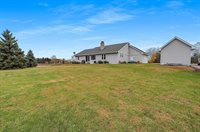 1260 South Pine Tree Road, De Pere, WI 54115