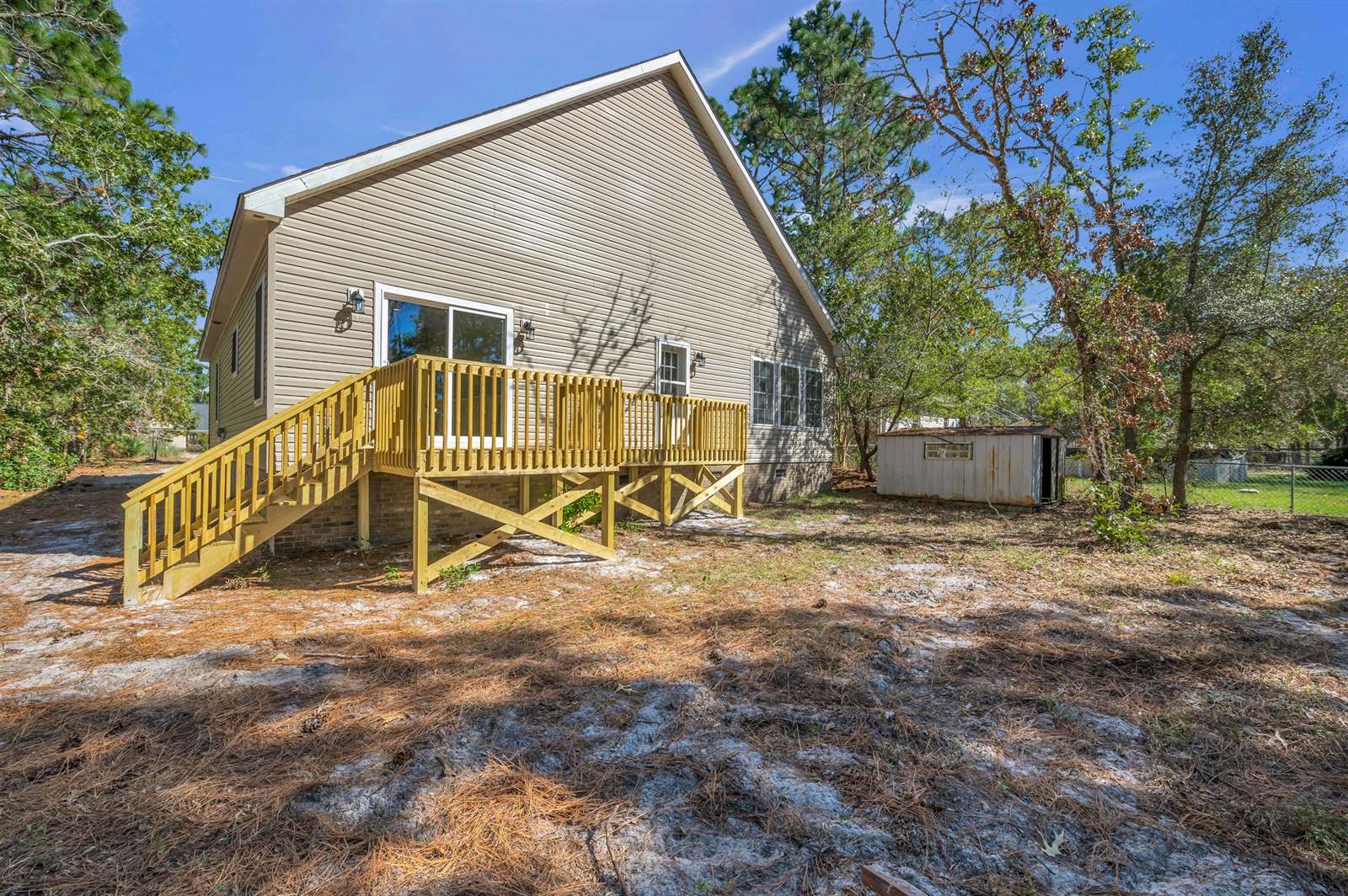 1040 Fillmore Street, Southport, NC 28461