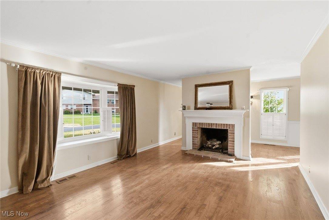 1209 Greenacre Drive, Cambridge, OH 43725