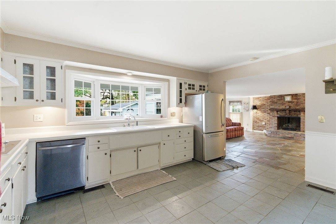 1209 Greenacre Drive, Cambridge, OH 43725