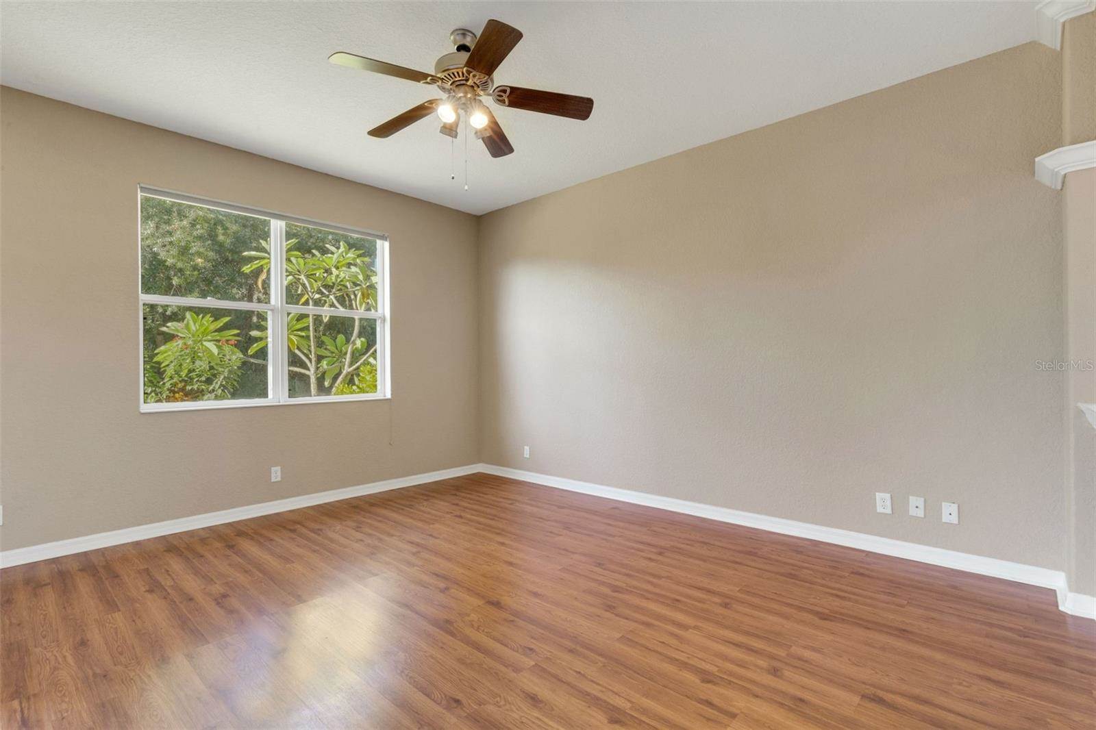 6874 74th Street Circle East, Bradenton, FL 34203