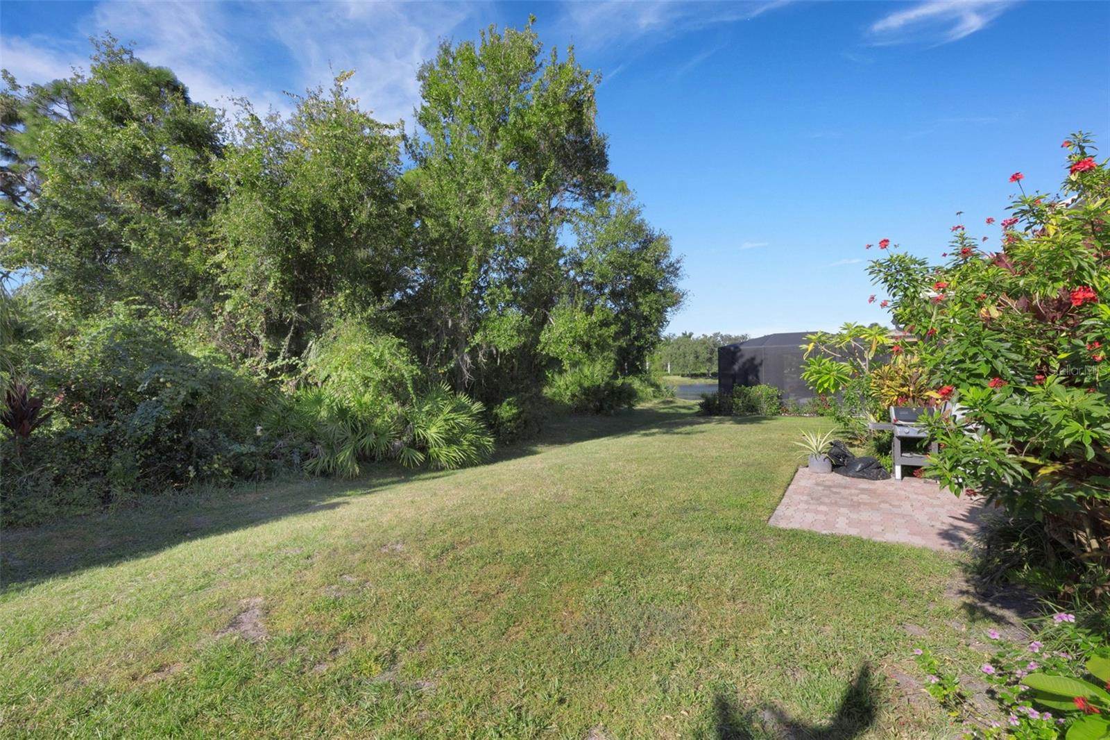 6874 74th Street Circle East, Bradenton, FL 34203