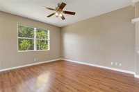 6874 74th Street Circle East, Bradenton, FL 34203