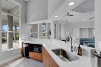 6874 74th Street Circle East, Bradenton, FL 34203