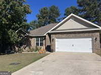 102 North Haven Lane, Perry, GA 31069