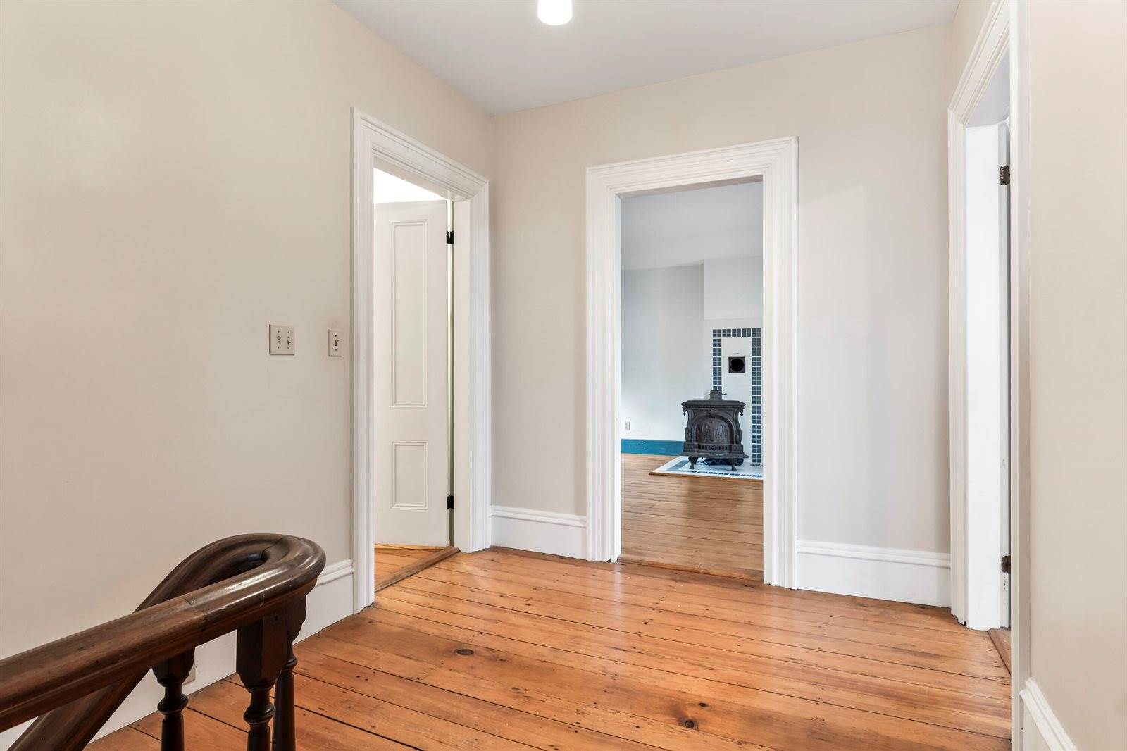 27 Gardiner Street, Richmond, ME 04357