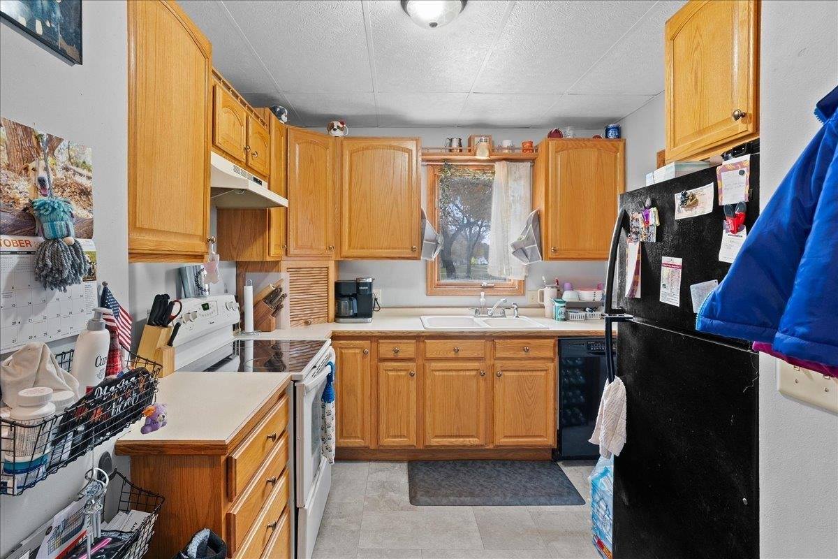 312 S Palmetto Avenue, Marshfield, WI 54449