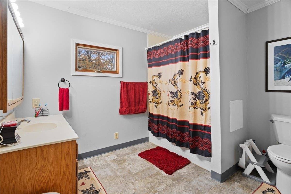 312 S Palmetto Avenue, Marshfield, WI 54449