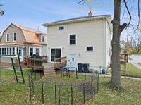 312 S Palmetto Avenue, Marshfield, WI 54449