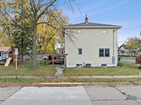 312 S Palmetto Avenue, Marshfield, WI 54449