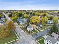 312 S Palmetto Avenue, Marshfield, WI 54449