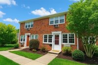 540 Granby Rd, South Hadley, MA 01075