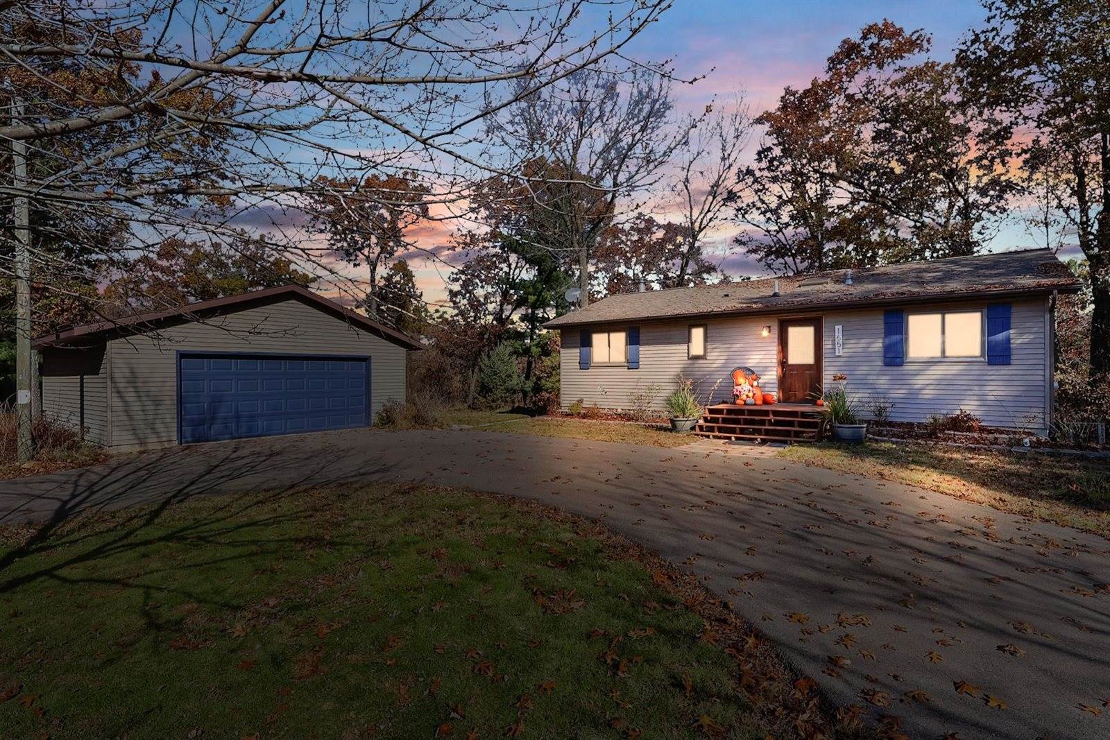 1651 Kingswood Trail, Nekoosa, WI 54457