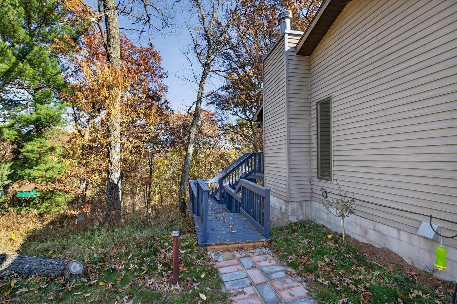 1651 Kingswood Trail, Nekoosa, WI 54457