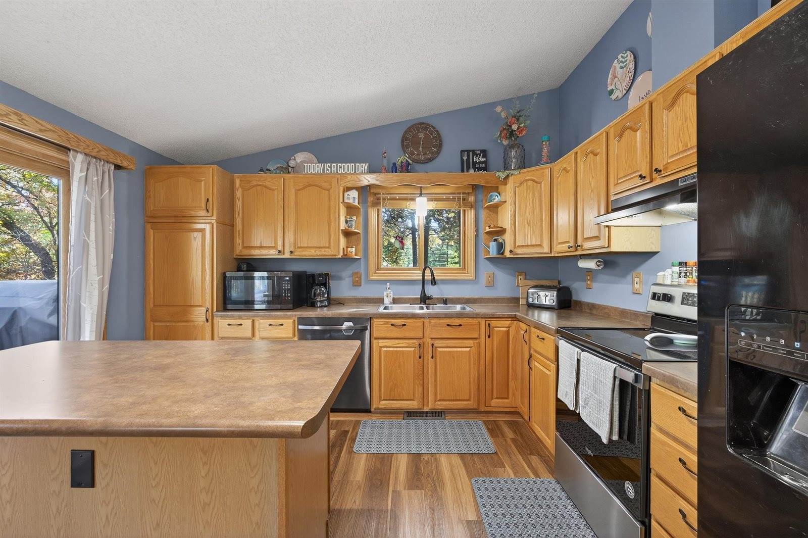 1651 Kingswood Trail, Nekoosa, WI 54457