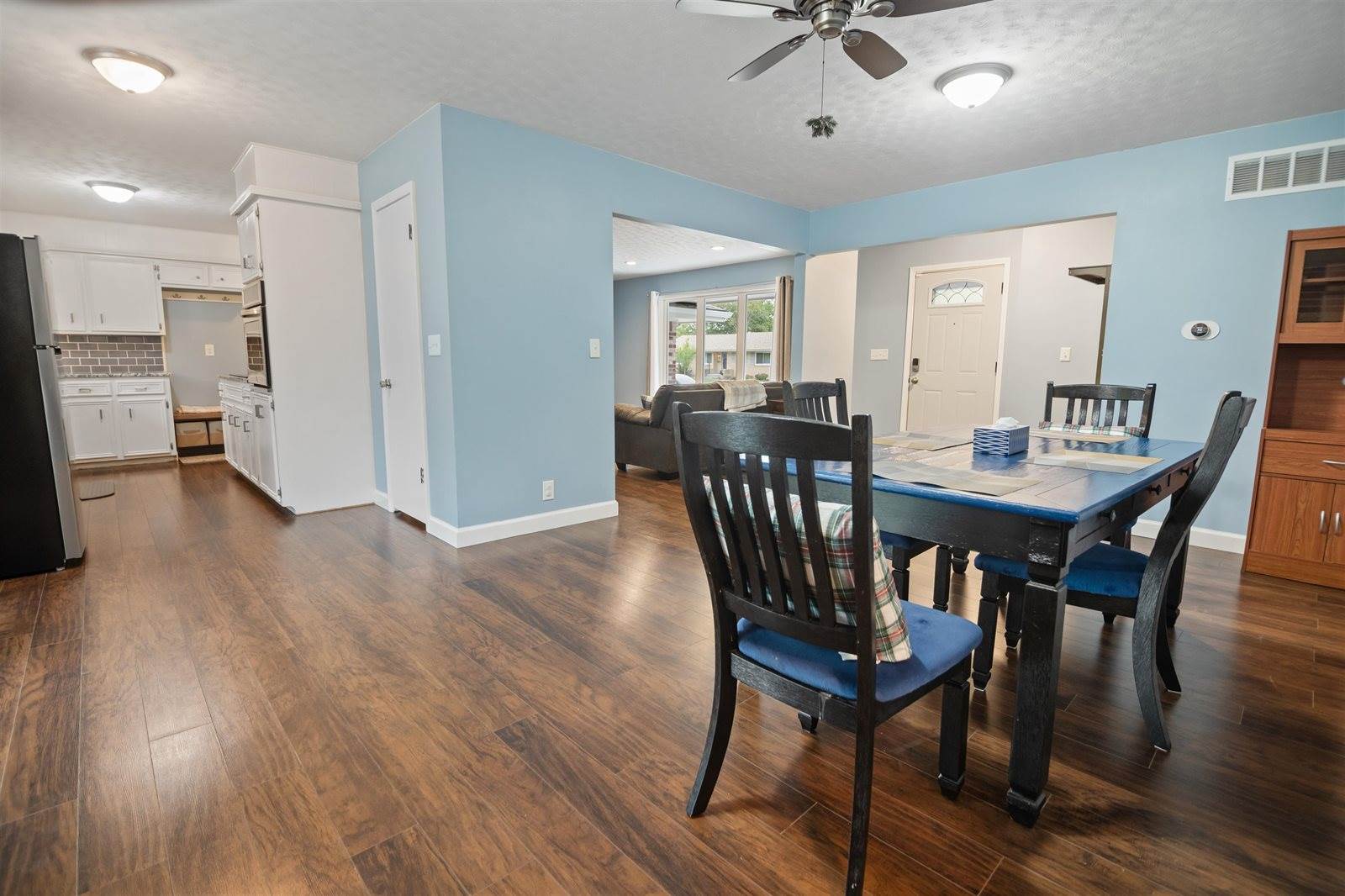 1939 North Farmstead St, Wichita, KS 67208